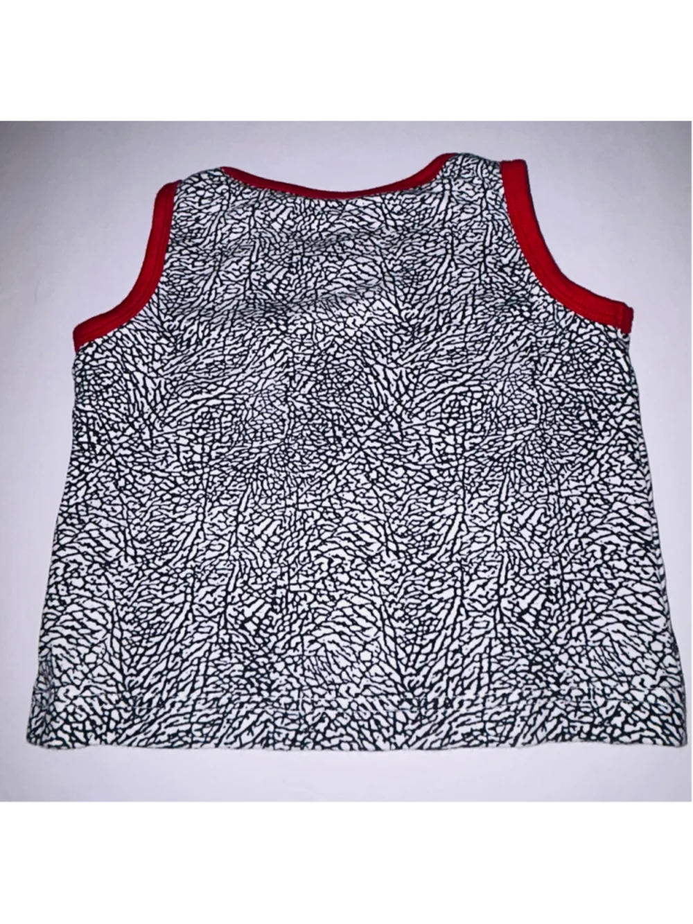Boys Jordan Matching Set 2T Red and White Elephant Print Tank and Shorts